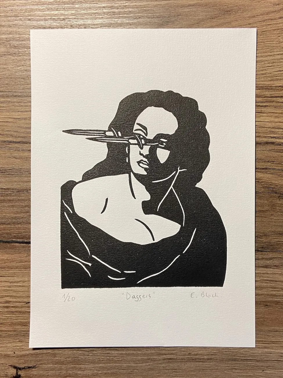 « Daggers »